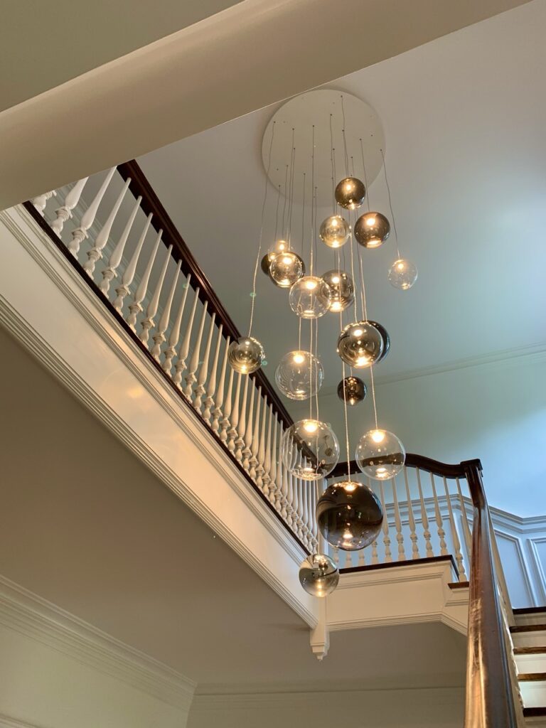 Random Solo globes descending through a staircase